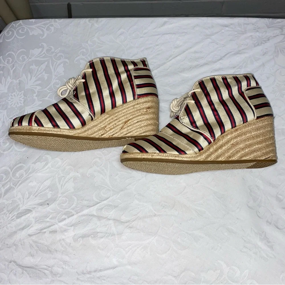 Toms + Tabitha Simmons Red Cricket Stripe Desert Wedge Retail $200 New W Flaws